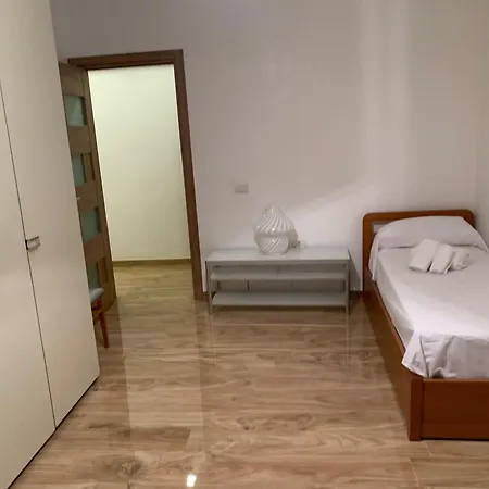 Casa Cecy Μπάρι